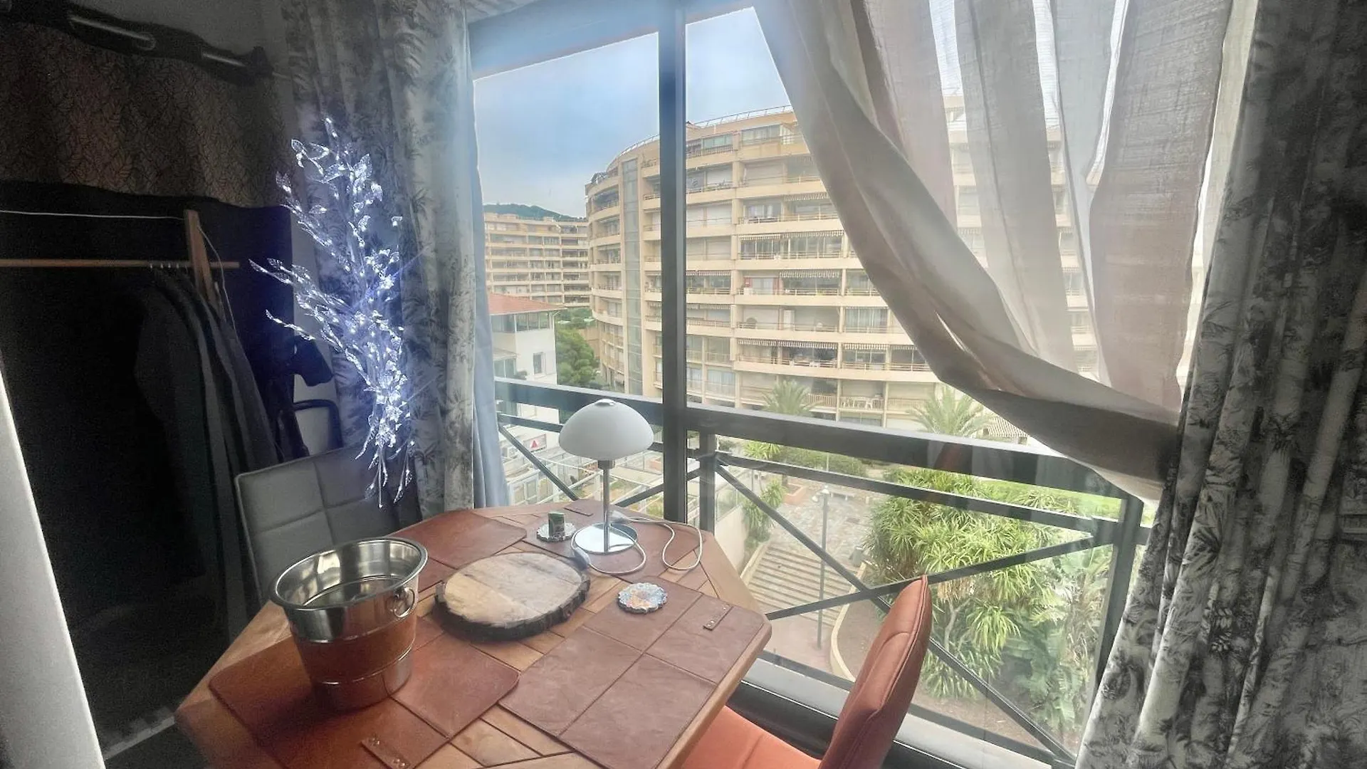 Apartament Front Beach & Pool Studio Cannes